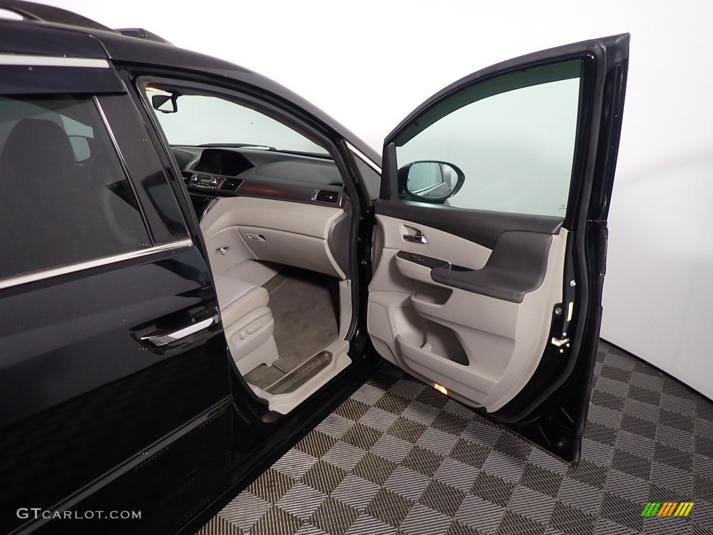 2014 Odyssey Touring - Crystal Black Pearl / Gray photo #37