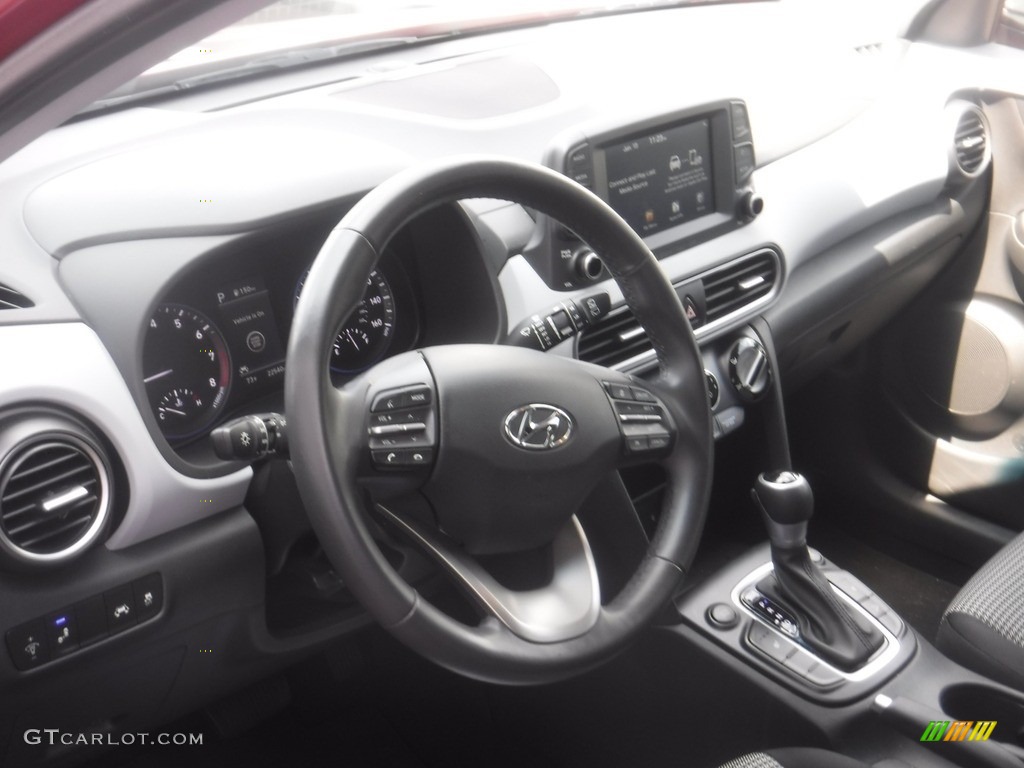 2021 Kona SEL AWD - Pulse Red / Black/Gray photo #10