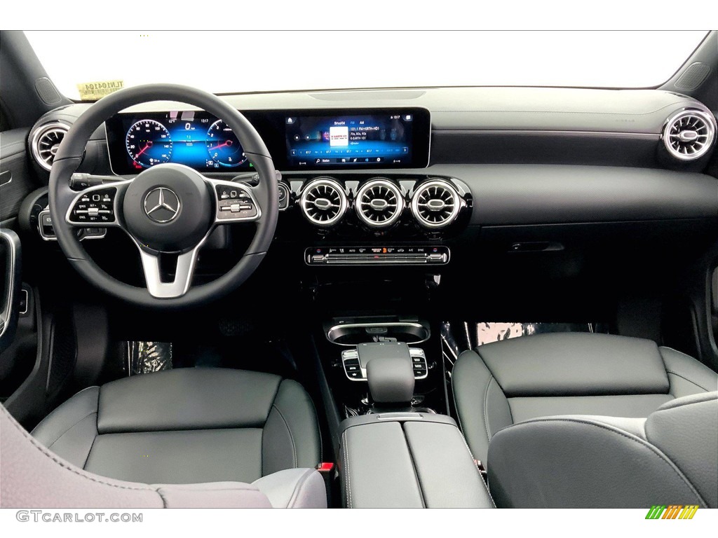2020 Mercedes-Benz CLA 250 Coupe Dashboard Photos