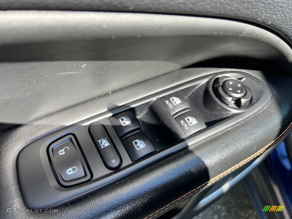 2020 Compass Limted 4x4 - Jazz Blue Pearl / Black photo #11