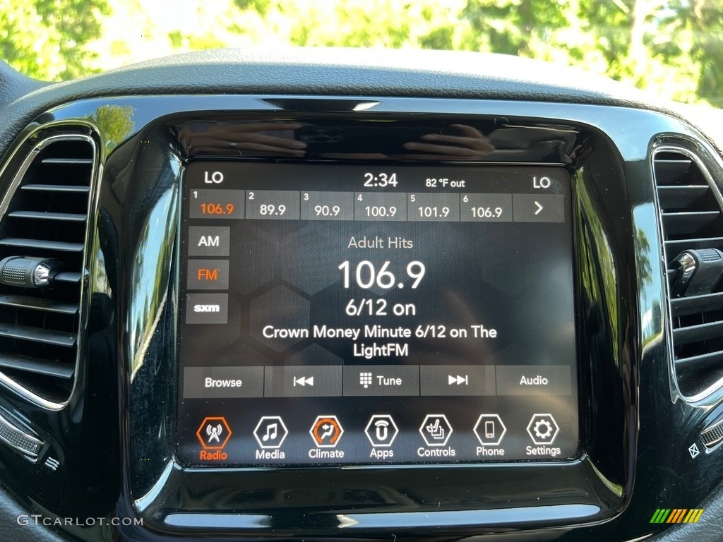 2020 Jeep Compass Limted 4x4 Audio System Photos