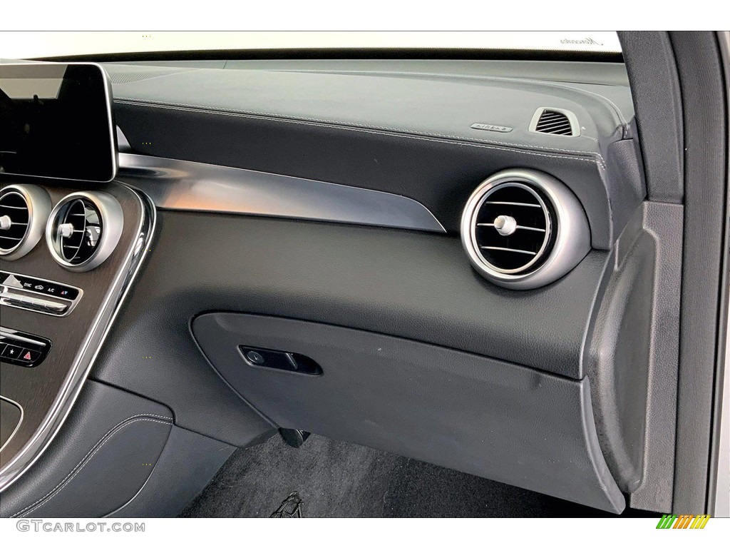 2020 Mercedes-Benz GLC 300 4Matic Coupe Dashboard Photos