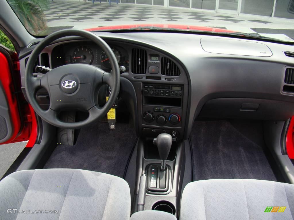 2004 Elantra GLS Sedan - Rally Red / Gray photo #14