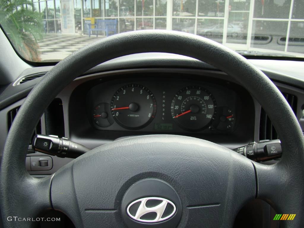 2004 Elantra GLS Sedan - Rally Red / Gray photo #17