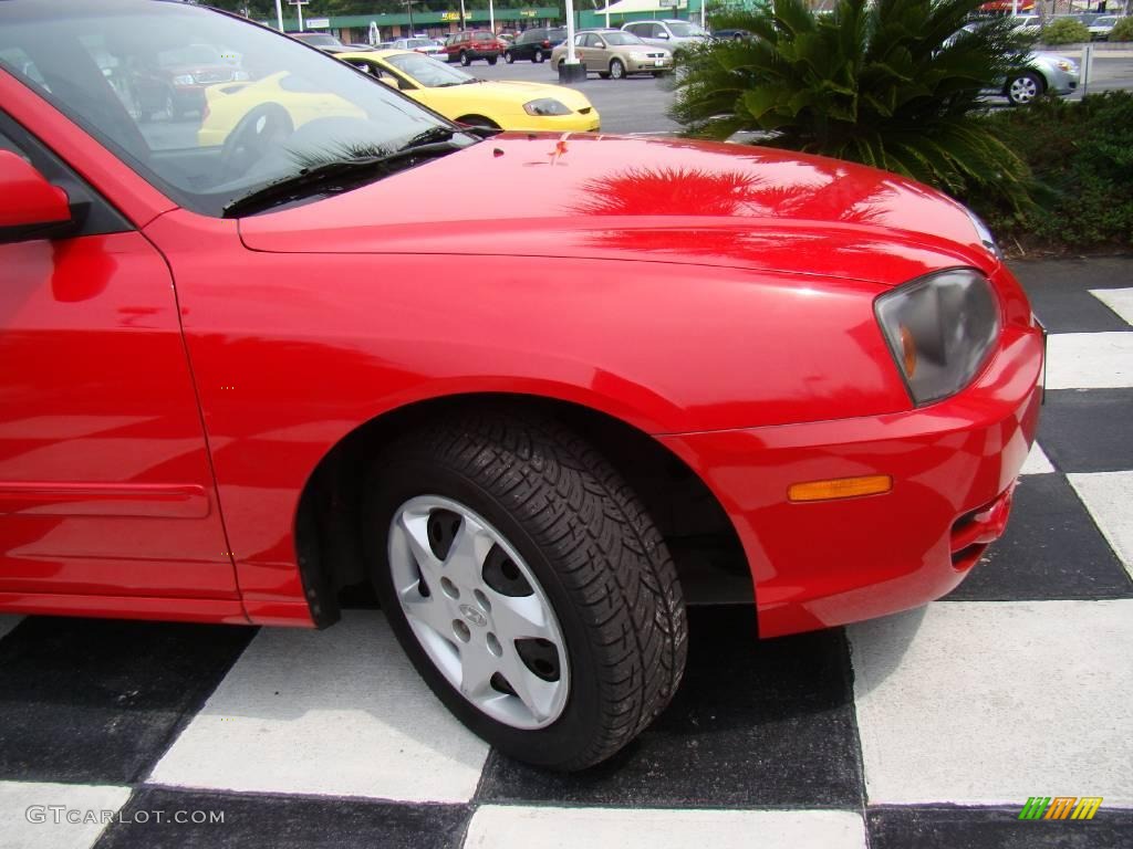 2004 Elantra GLS Sedan - Rally Red / Gray photo #22