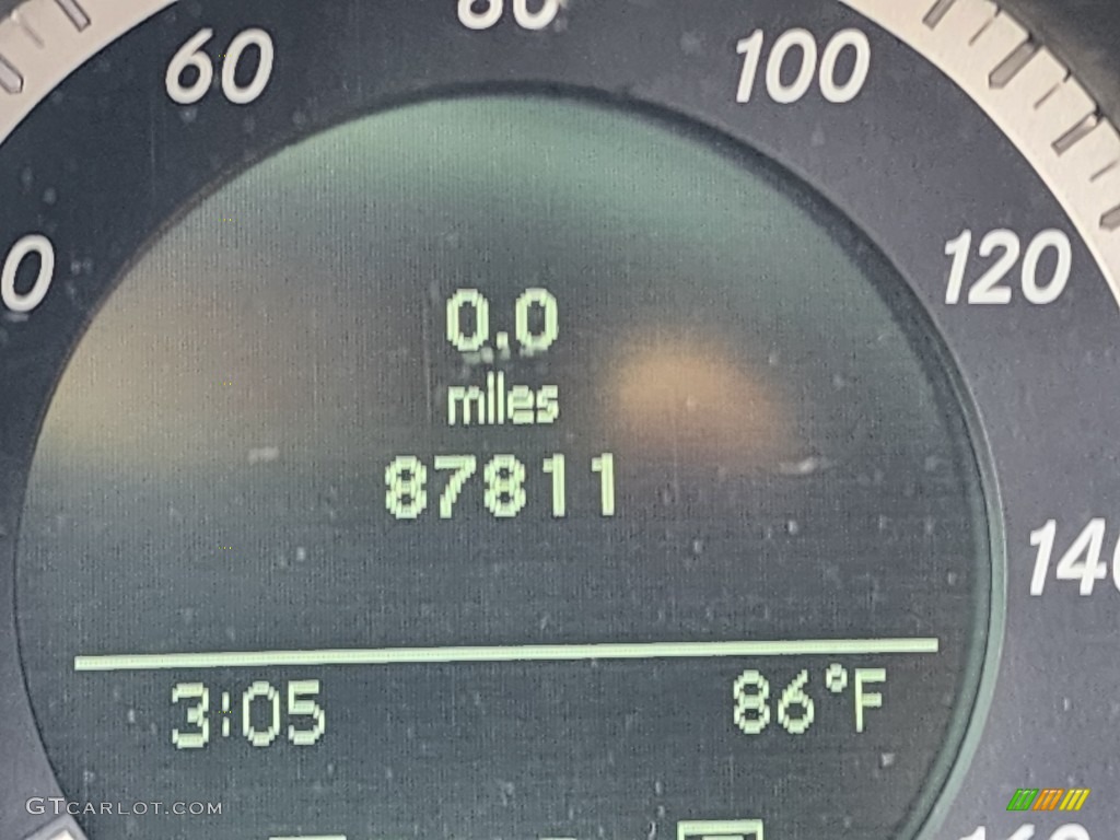 2011 C 300 Sport 4Matic - Steel Grey Metallic / Black photo #24