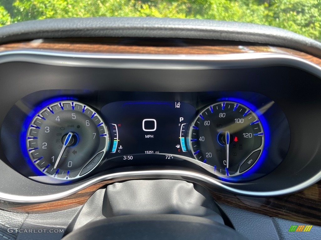 2021 Chrysler Pacifica Limited AWD Gauges Photos