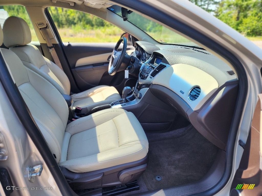 2011 Cruze LTZ - Gold Mist Metallic / Cocoa/Light Neutral Leather photo #11