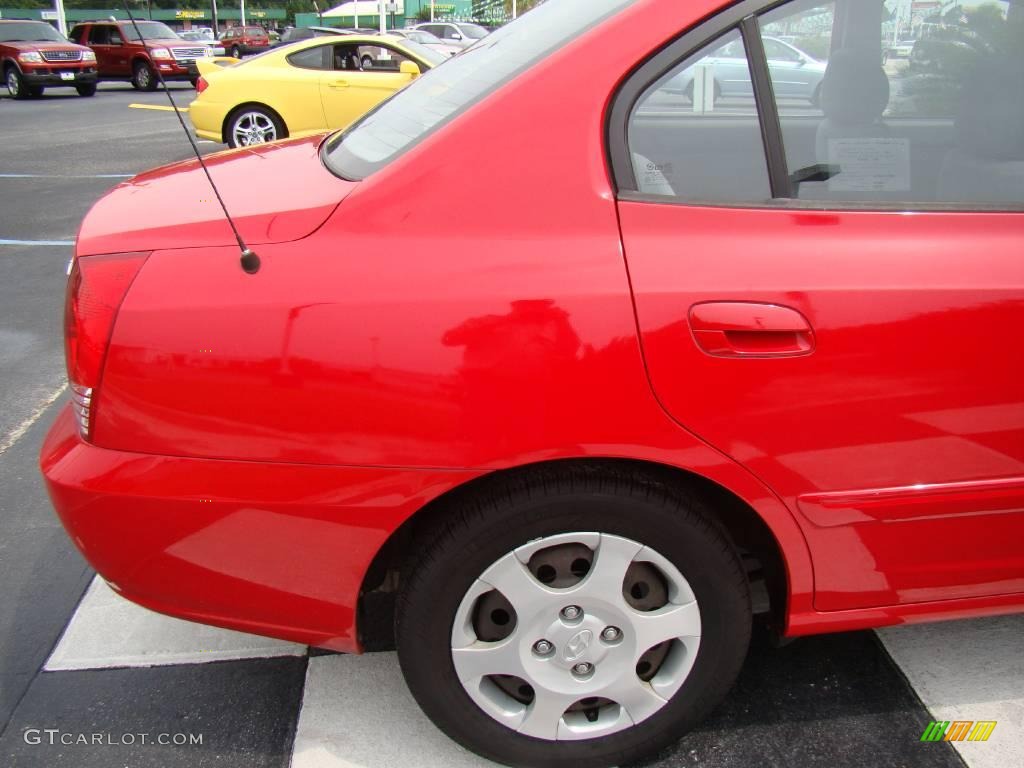 2004 Elantra GLS Sedan - Rally Red / Gray photo #25