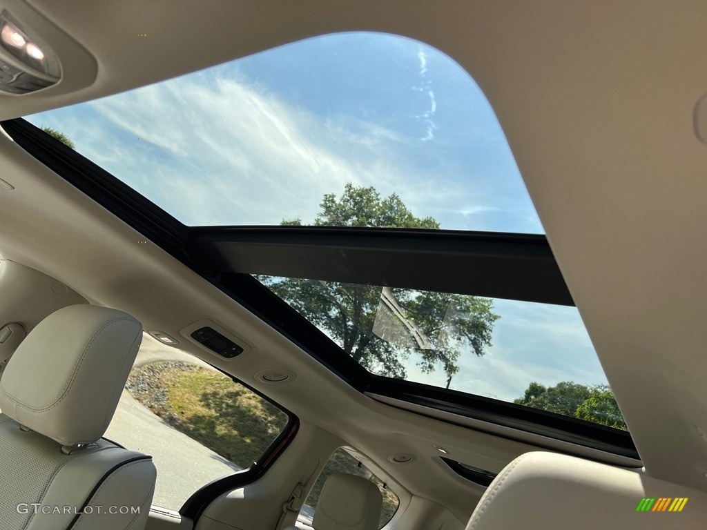 2021 Chrysler Pacifica Limited AWD Sunroof Photos