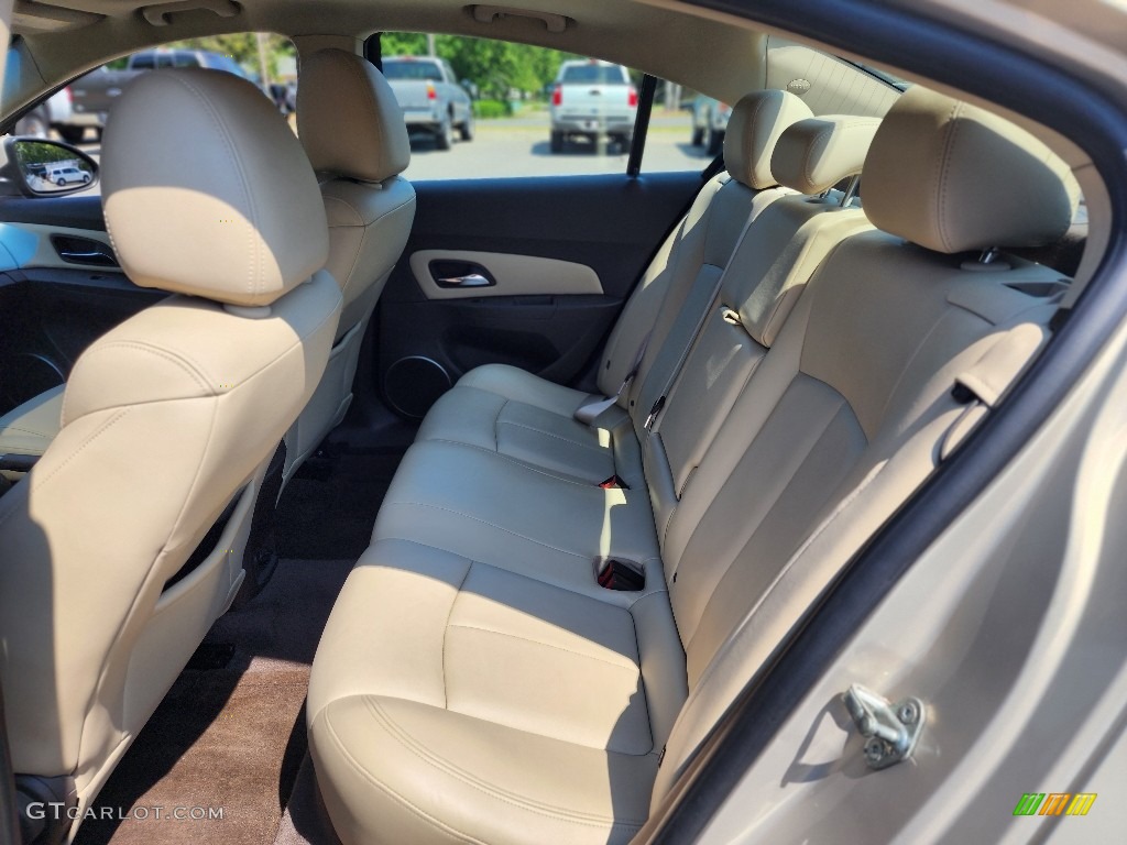 2011 Cruze LTZ - Gold Mist Metallic / Cocoa/Light Neutral Leather photo #23