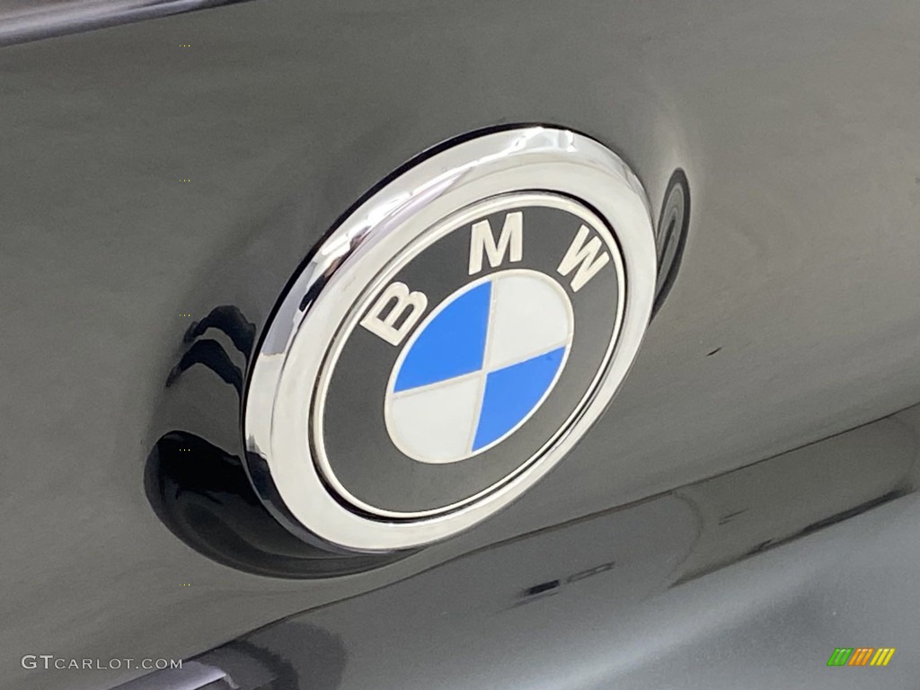 2020 X2 sDrive28i - Black Sapphire Metallic / Black photo #9