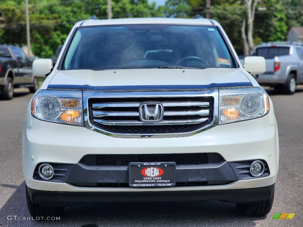 2013 Pilot Touring 4WD - White Diamond Pearl / Black photo #3