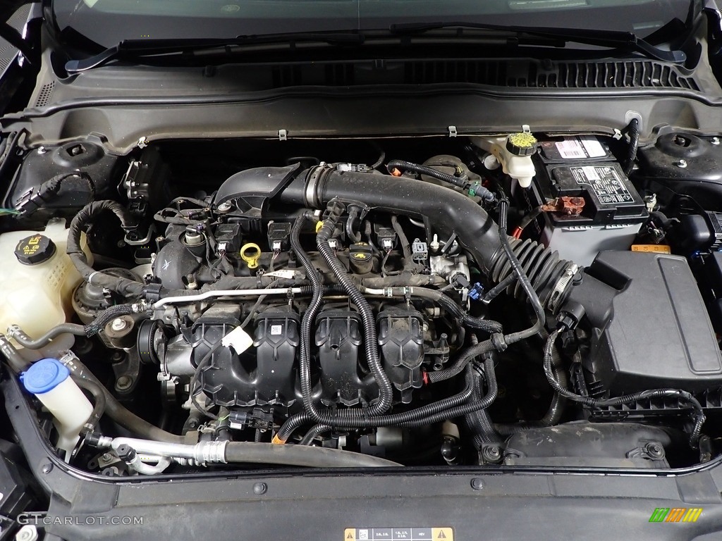 2020 Ford Fusion Titanium AWD Engine Photos