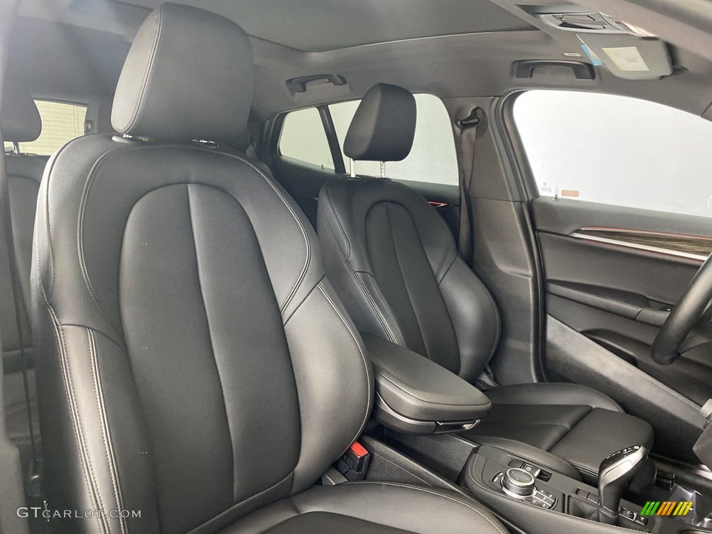 2020 X2 sDrive28i - Black Sapphire Metallic / Black photo #33