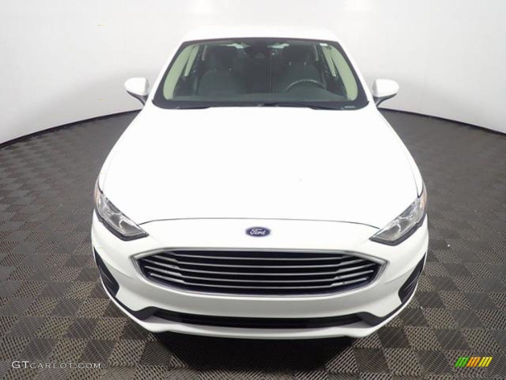 2020 Fusion SE - Oxford White / Ebony photo #4