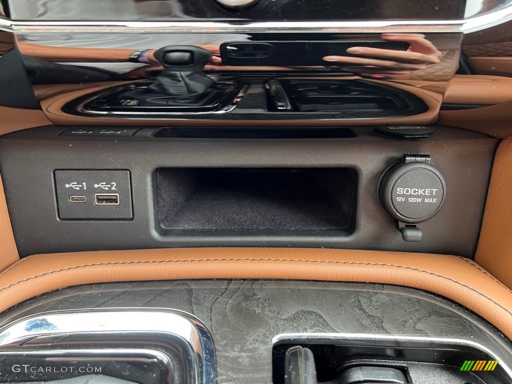 2021 Infiniti QX80 Sensory AWD Controls Photo #146154336