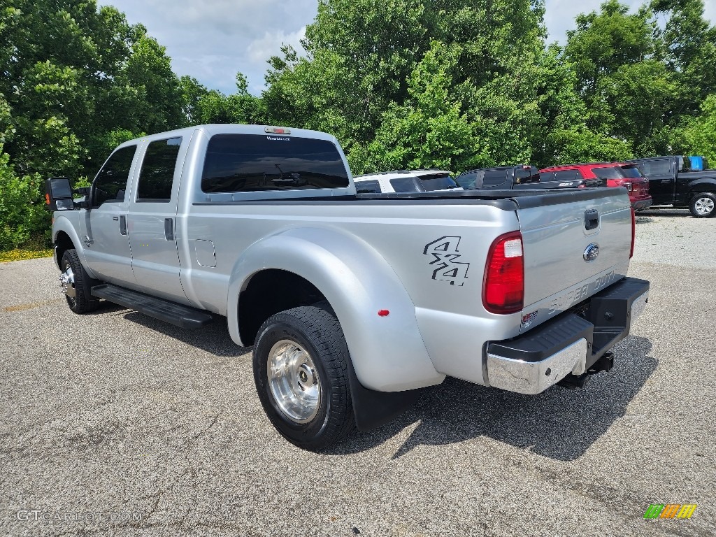 2016 F350 Super Duty XLT Crew Cab 4x4 DRW - Ingot Silver Metallic / Steel photo #2