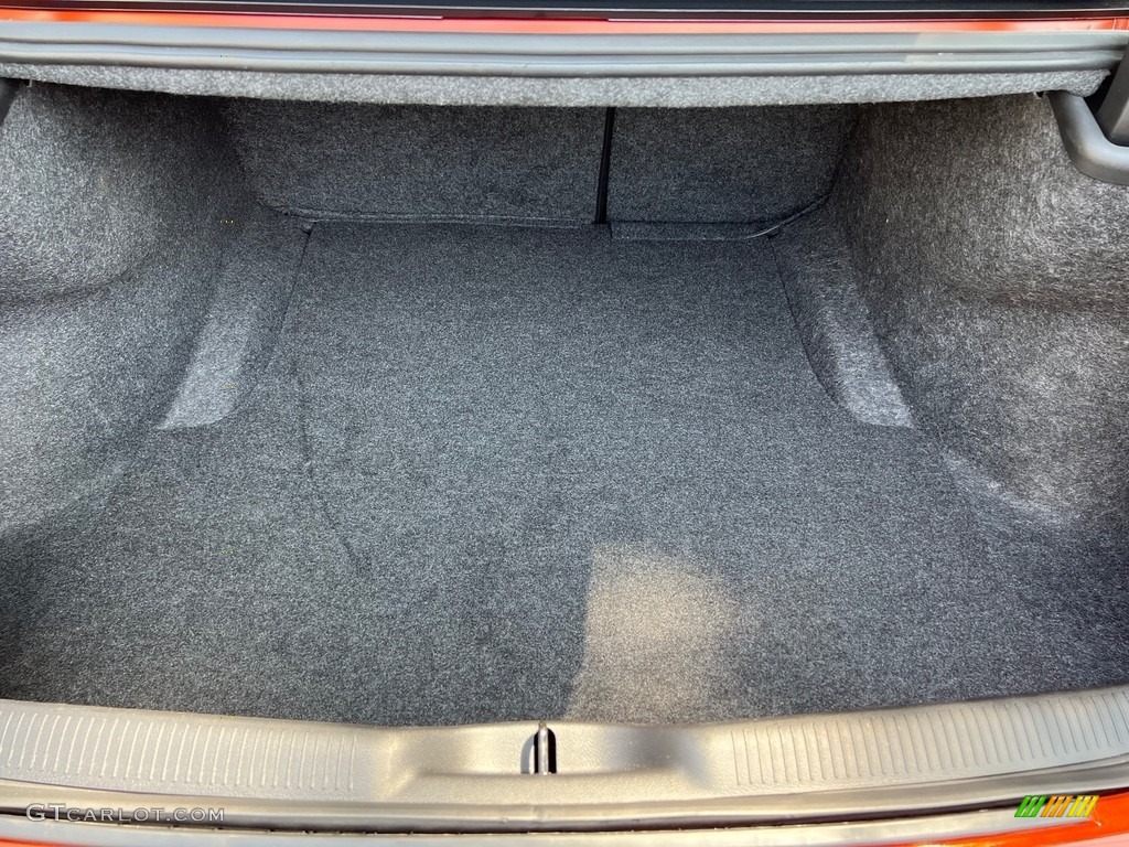 2022 Dodge Charger SXT Trunk Photos