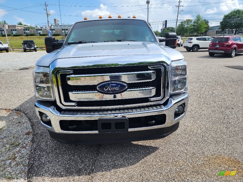 2016 F350 Super Duty XLT Crew Cab 4x4 DRW - Ingot Silver Metallic / Steel photo #7