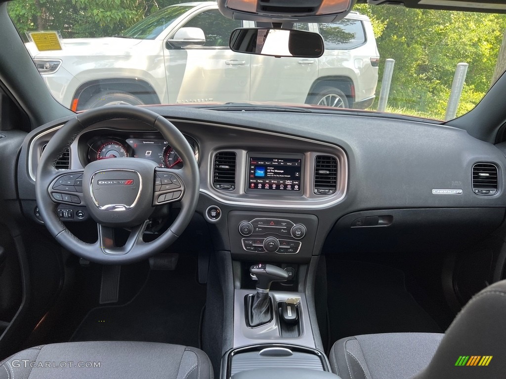 2022 Dodge Charger SXT Black Dashboard Photo #146156340