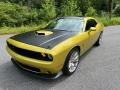Gold Rush - Challenger R/T Scat Pack 50th Anniversary Edition Photo No. 2