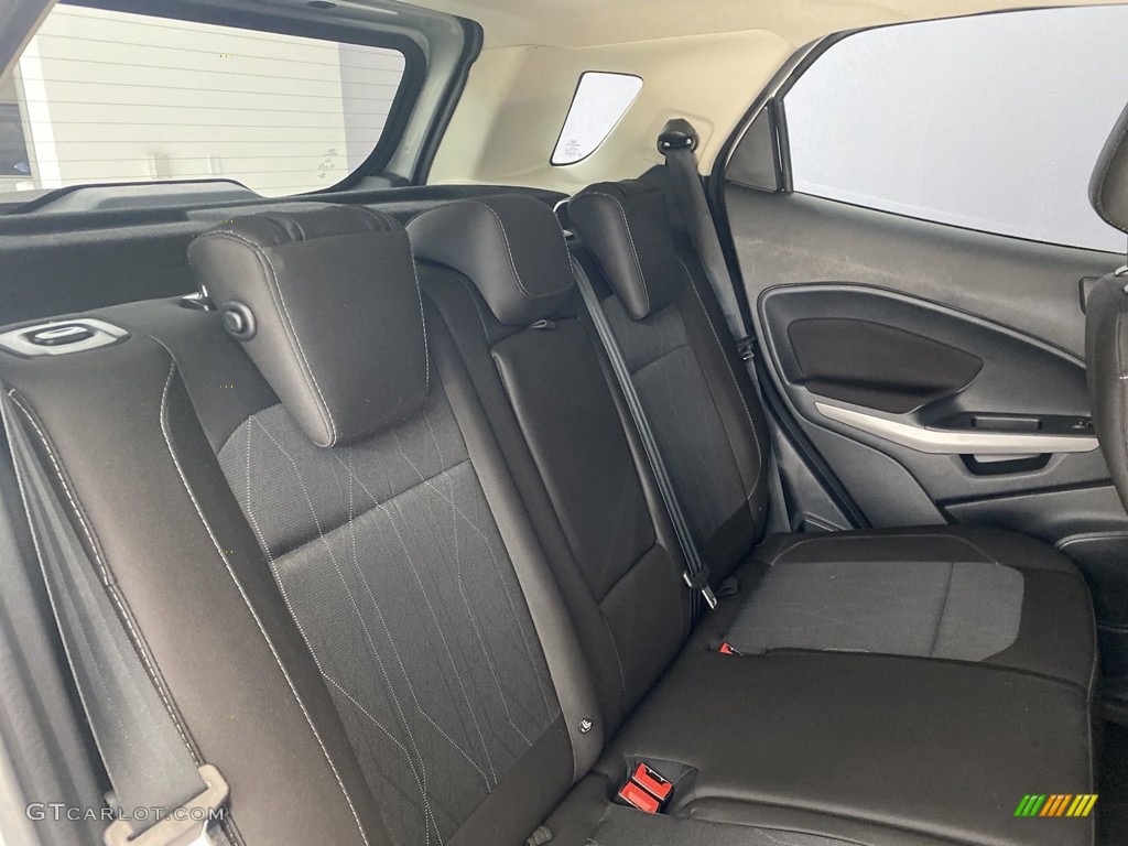 2020 Ford EcoSport SE Rear Seat Photo #146156790