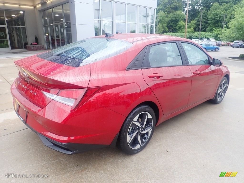 2023 Elantra SEL - Calypso Red / Black photo #2