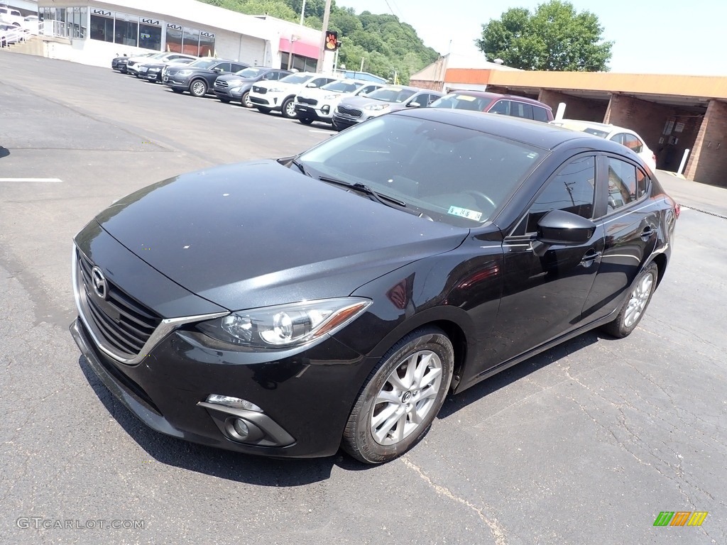 2016 MAZDA3 i Touring 4 Door - Jet Black Mica / Black photo #4