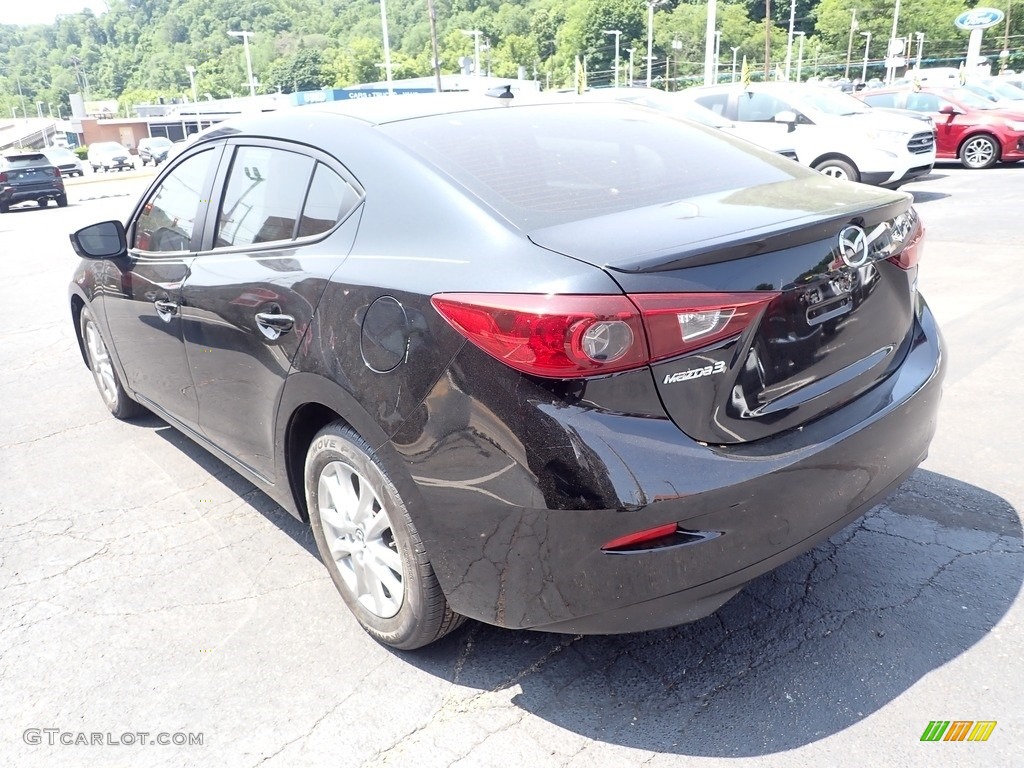 2016 MAZDA3 i Touring 4 Door - Jet Black Mica / Black photo #6