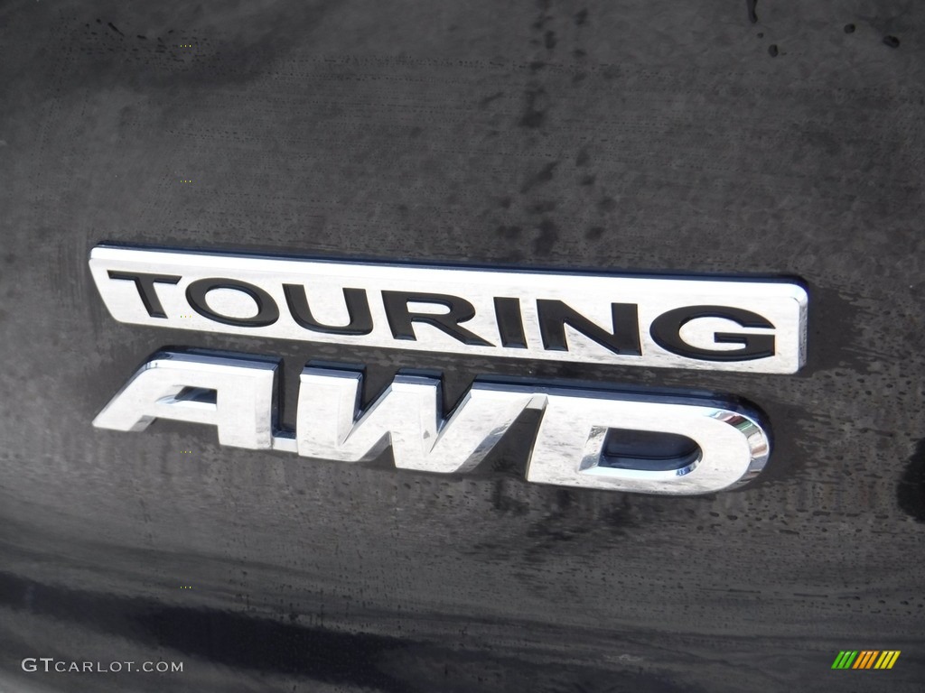 2020 Honda Passport Touring AWD Marks and Logos Photo #146157468