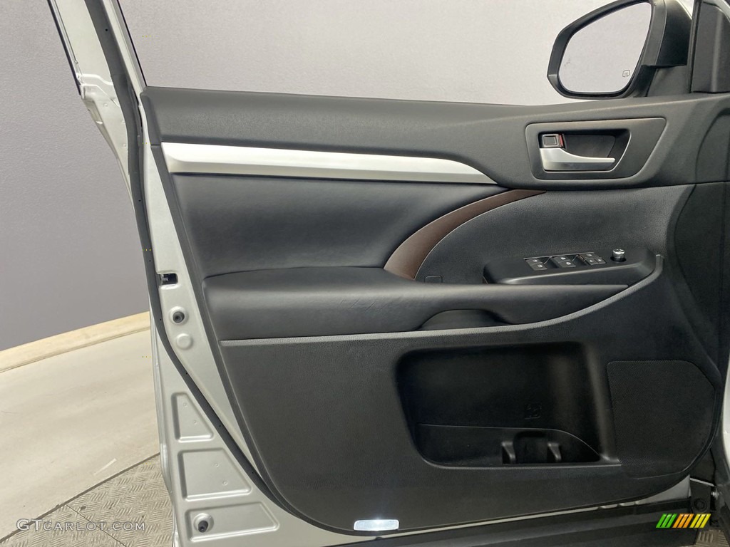 2019 Toyota Highlander XLE Black Door Panel Photo #146158062
