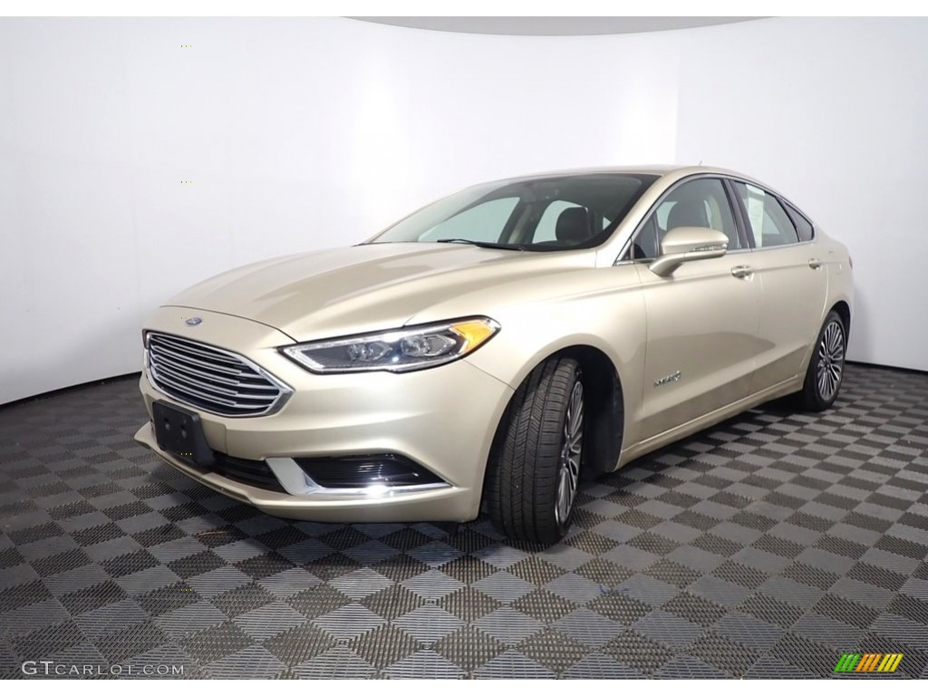 2018 Fusion Hybrid SE - White Gold / Ebony photo #9