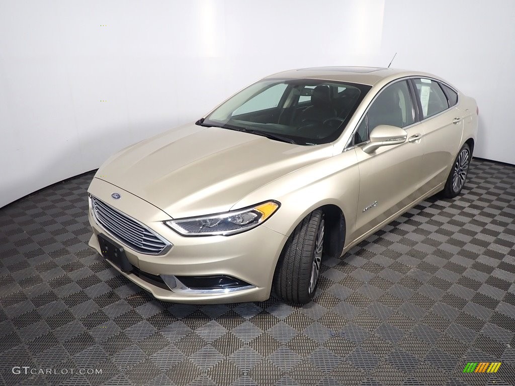2018 Fusion Hybrid SE - White Gold / Ebony photo #10