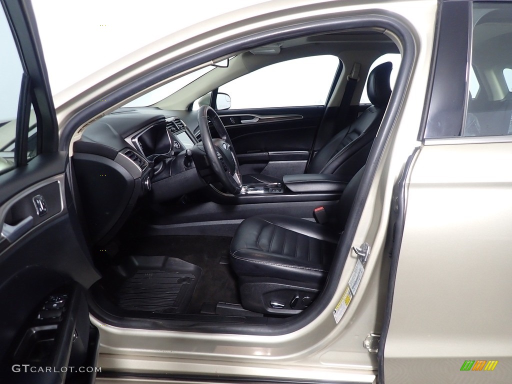 2018 Fusion Hybrid SE - White Gold / Ebony photo #21