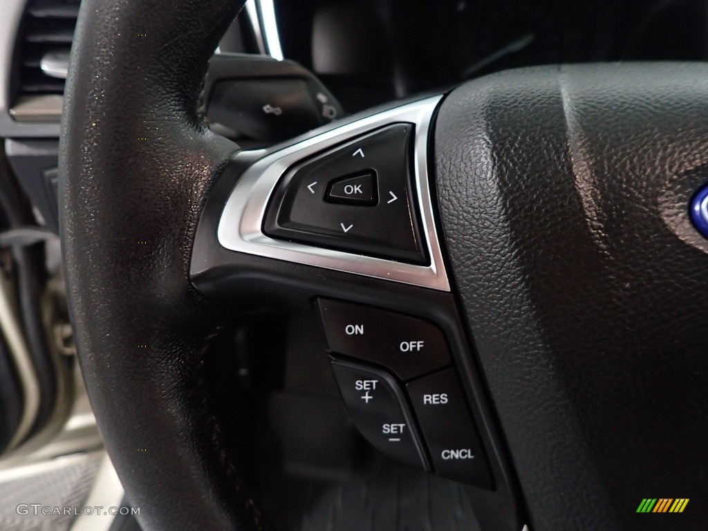 2018 Fusion Hybrid SE - White Gold / Ebony photo #28