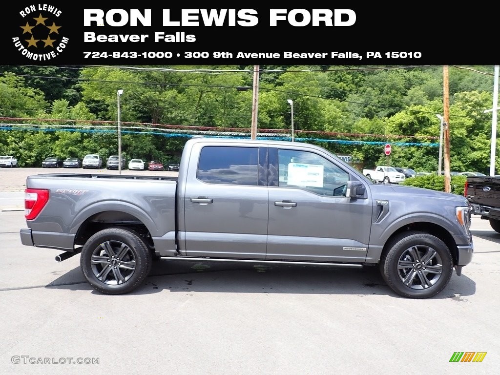 2023 F150 Lariat SuperCrew 4x4 - Carbonized Gray Metallic / Black photo #1