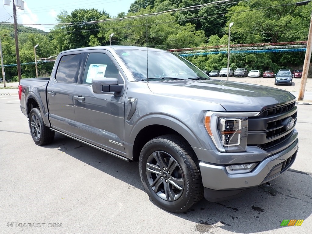 2023 F150 Lariat SuperCrew 4x4 - Carbonized Gray Metallic / Black photo #2