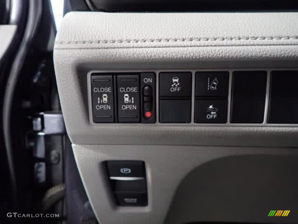 2019 Odyssey EX - Pacific Pewter Metallic / Gray photo #21
