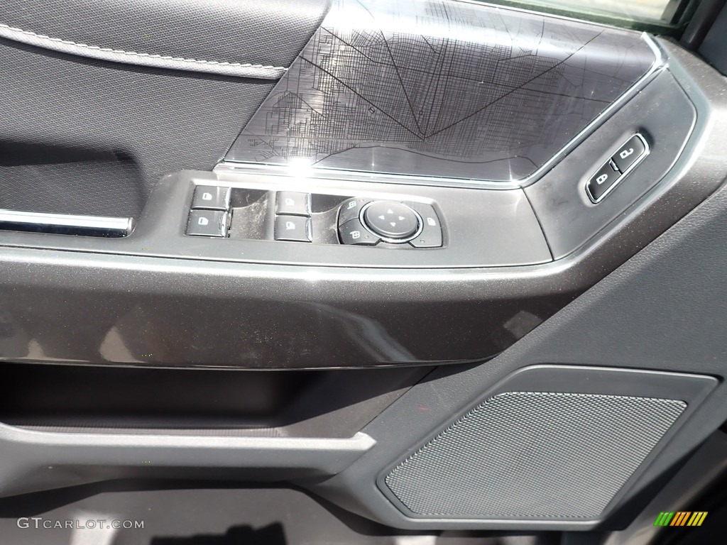 2023 Ford F150 XLT SuperCrew 4x4 Black Door Panel Photo #146160597