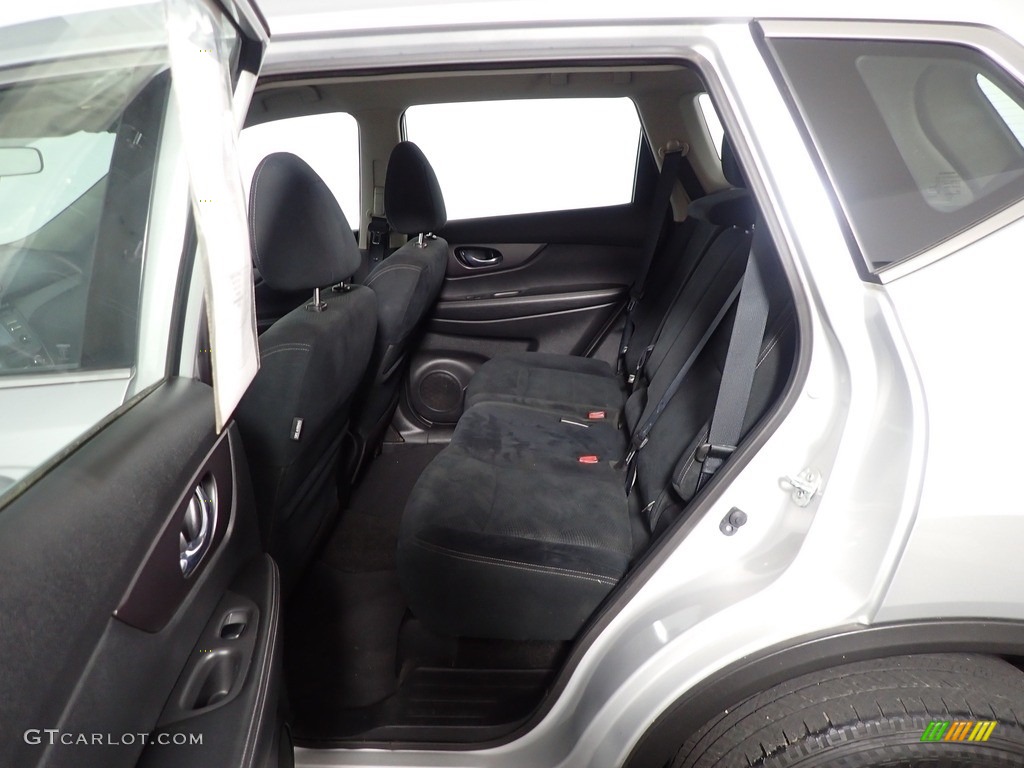 2016 Rogue S AWD - Brilliant Silver / Charcoal photo #31