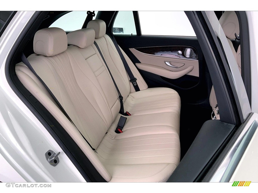 2019 Mercedes-Benz E 450 4Matic Wagon Rear Seat Photo #146161005
