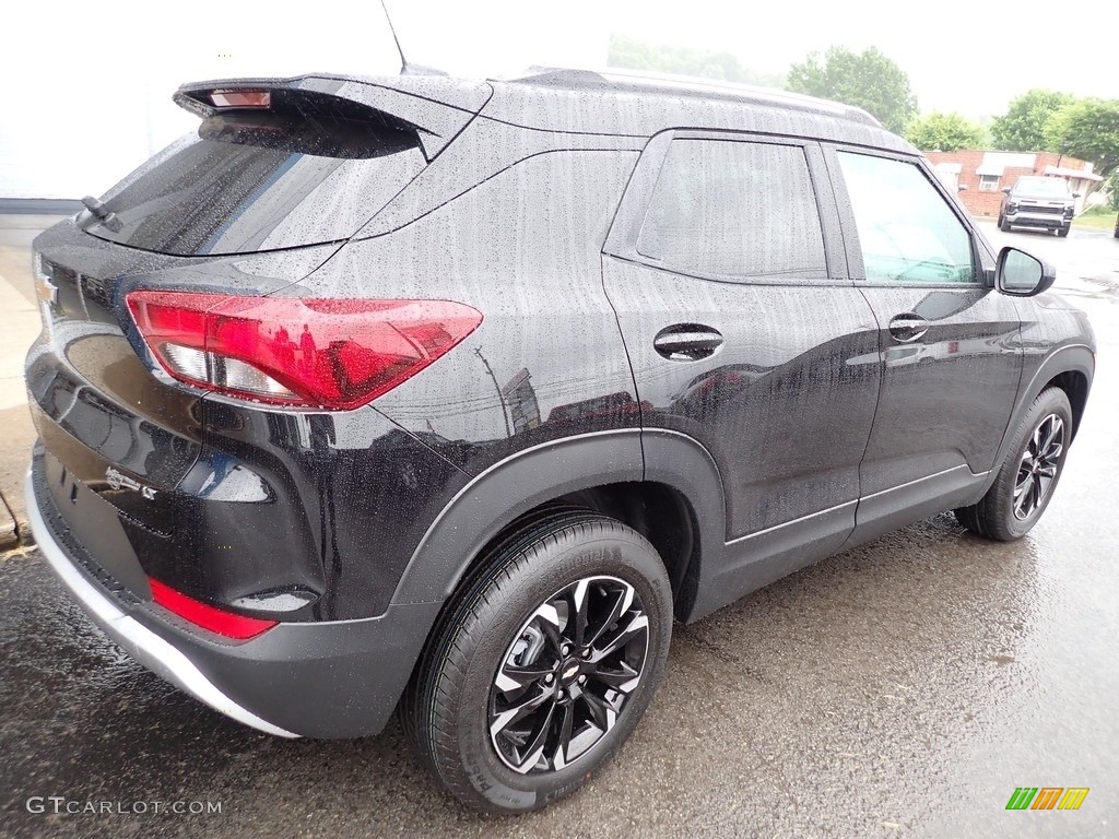 2023 TrailBlazer LT - Mosaic Black Metallic / Jet Black photo #3
