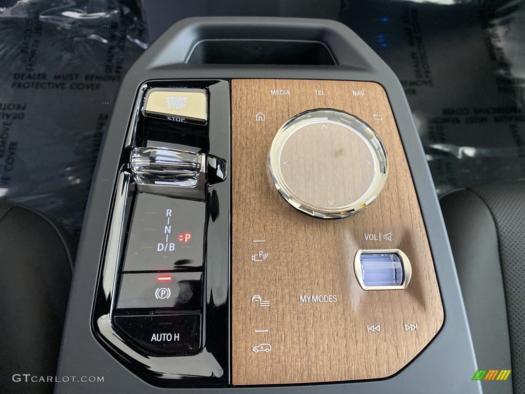 2023 BMW iX M60 Transmission Photos