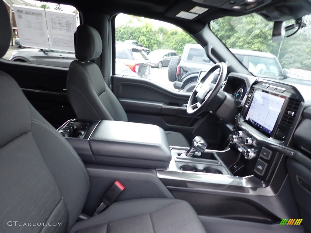 2021 F150 XLT SuperCrew 4x4 - Space White / Black photo #9