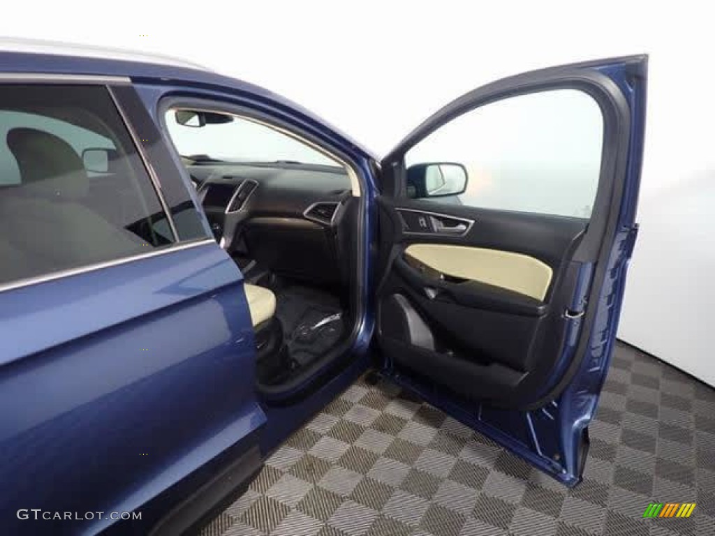 2019 Edge SEL - Blue Metallic / Dune photo #33