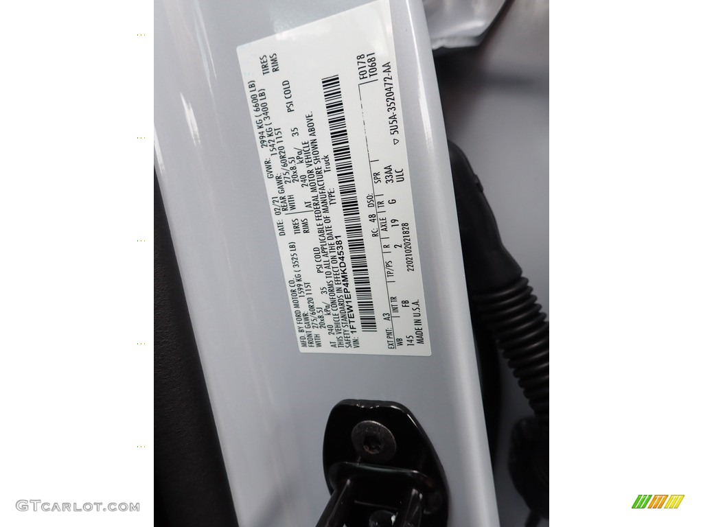 2021 F150 XLT SuperCrew 4x4 - Space White / Black photo #20