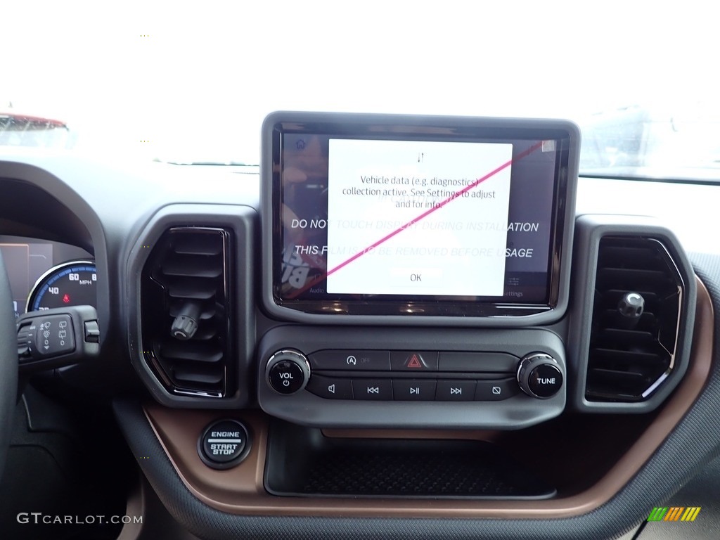 2023 Ford Bronco Sport Outer Banks 4x4 Controls Photo #146163477