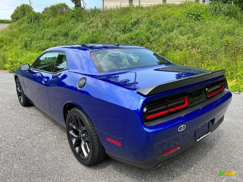 2022 Challenger R/T - Indigo Blue / Black photo #8