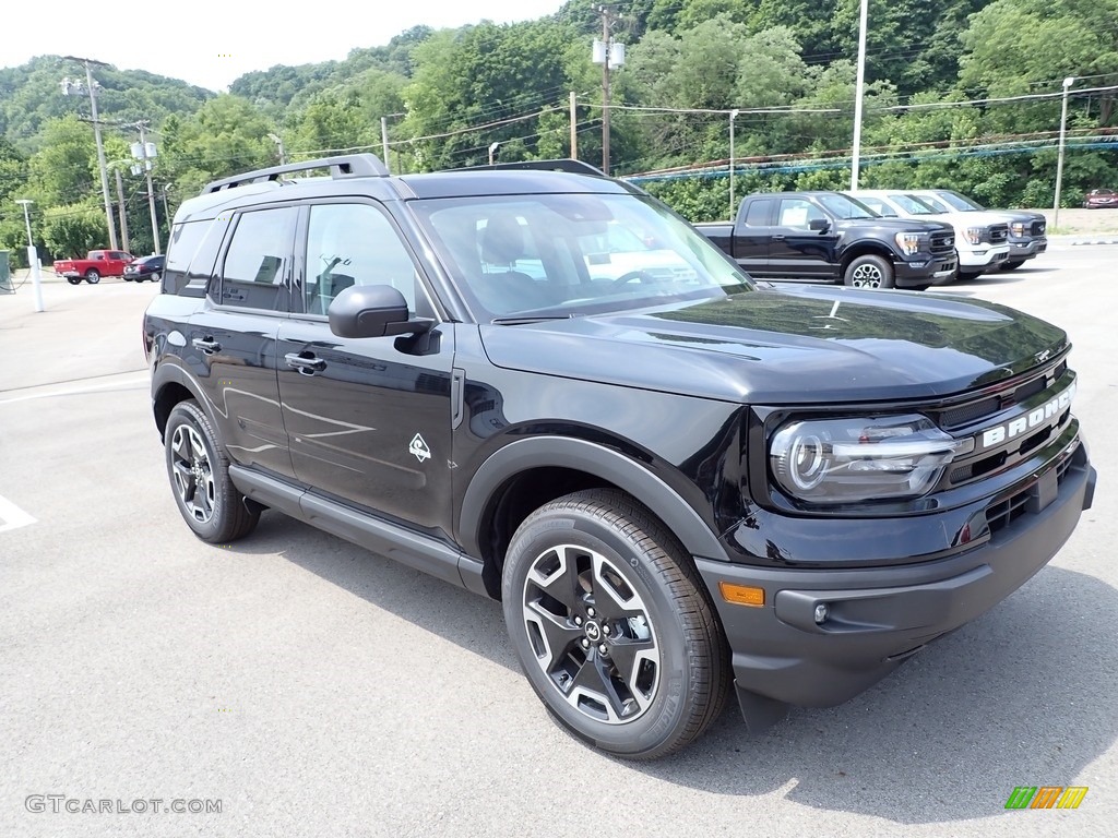 Shadow Black 2023 Ford Bronco Sport Outer Banks 4x4 Exterior Photo #146164083